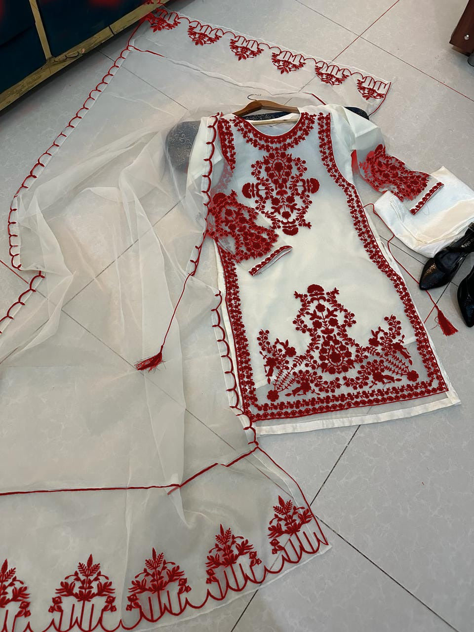3Pc Party Wear Embroidered Suit For Women